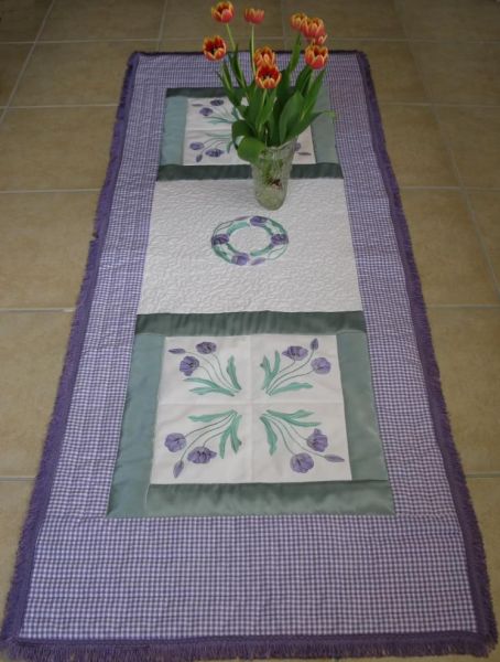 Aljay Mini Set 11 Spring Flowers with Quilted Throw -4