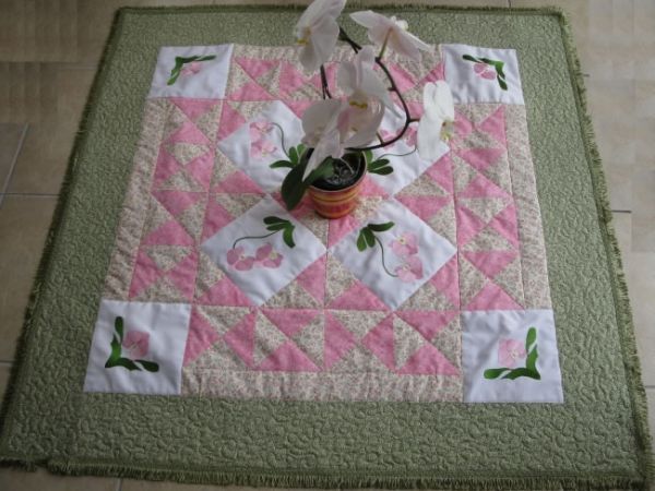 Aljay Mini Set 12 Orchids with mini fringed quilt -3