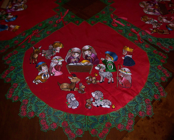 Christmas Tree Skirt -4