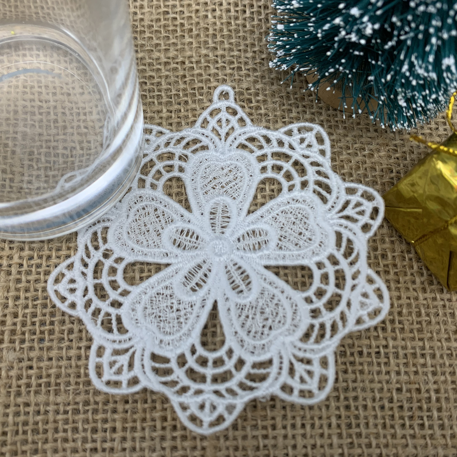 FSL Snowflake Doily 3-11