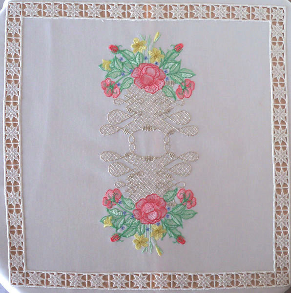 Fabulous Rose Tablecloth -7