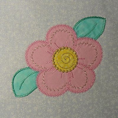Quilted Floral Applique Runner -17