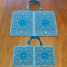 ITH Button Flower Potholders-4
