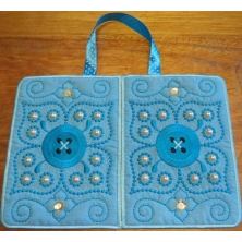 ITH Button Flower Potholders-5