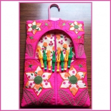 Floral Applique Laundry Pegs Bag -5