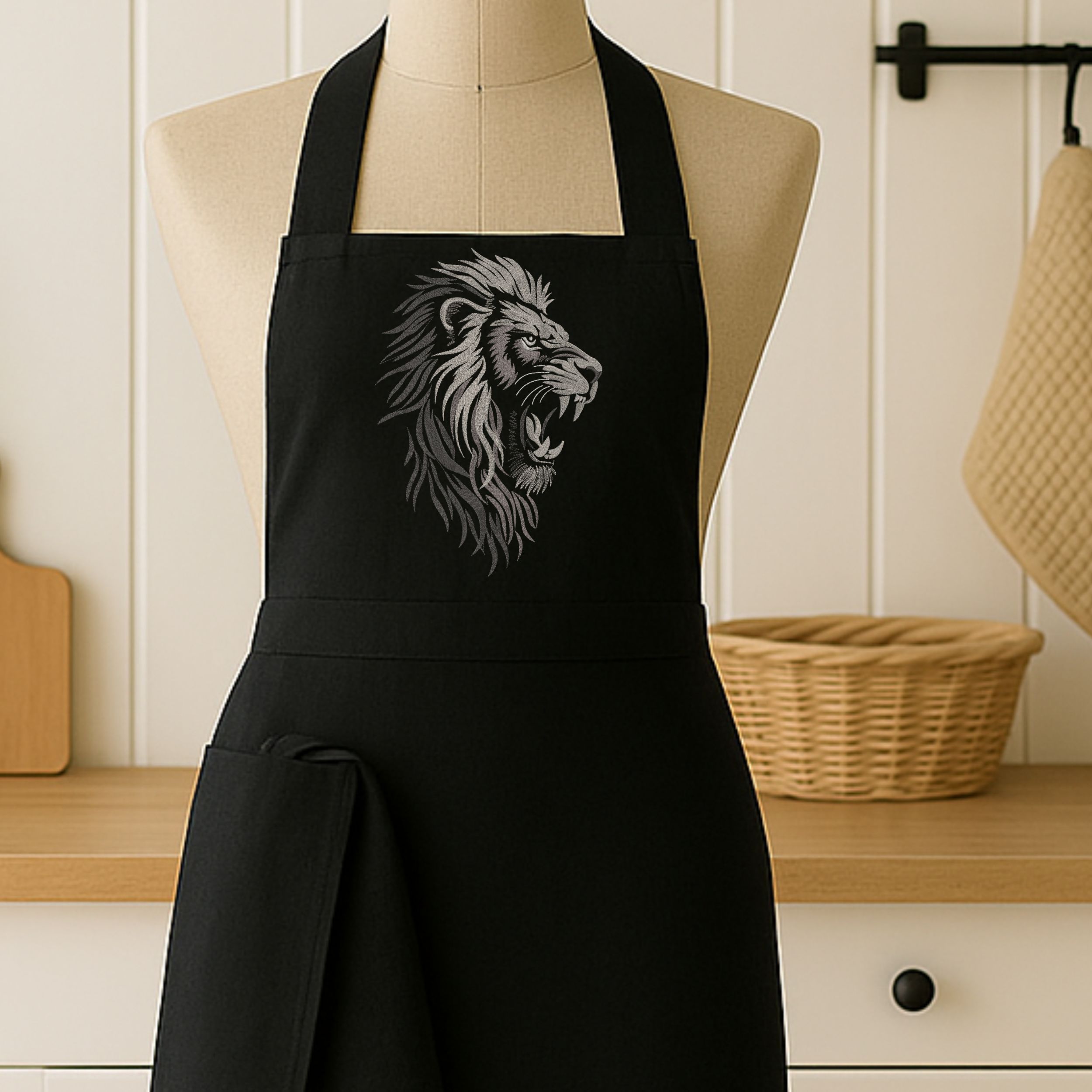 Realistic aggressive King Lion-12