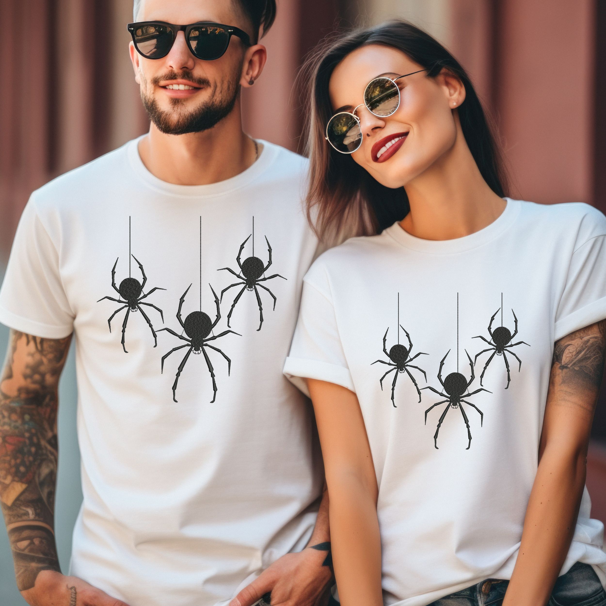 3 Spooky Halloween Spiders-8