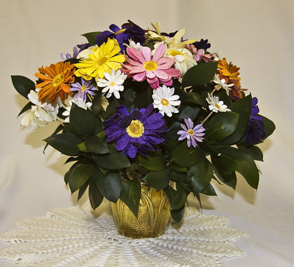 3-D Gerberas & Daisies    -5