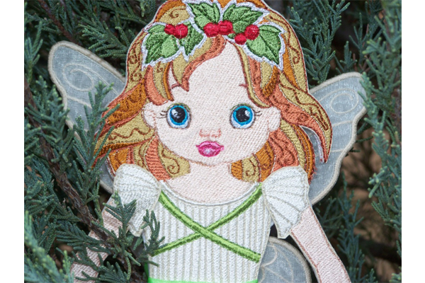 Misteltoe the Christmas Tree Fairy -3