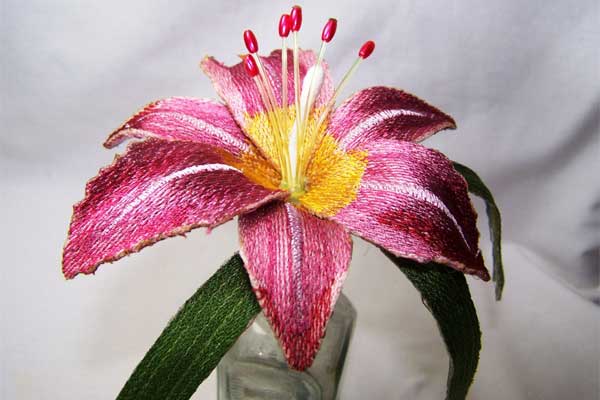 Mauve Lily -4