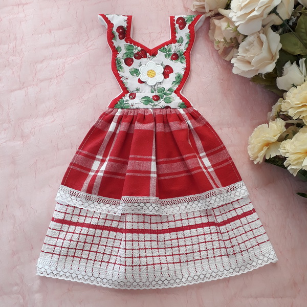 Vintage Apron Towel Topper-3