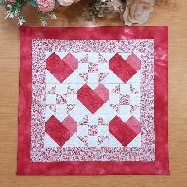 Home is the Heart Mini Quilt-4
