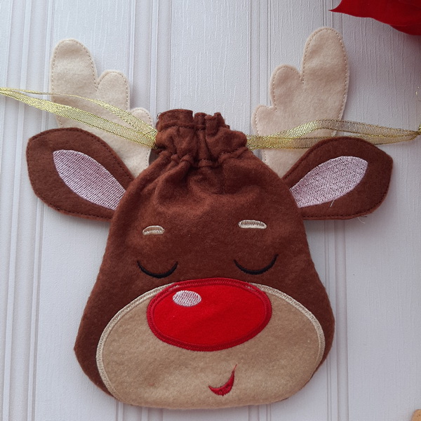 Reindeer Drawstring Bags-8