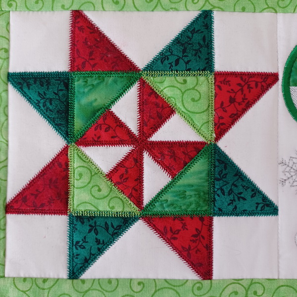 Gingerbread Table Runner-4