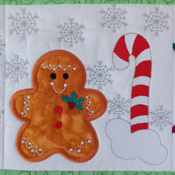 Gingerbread Table Runner-7