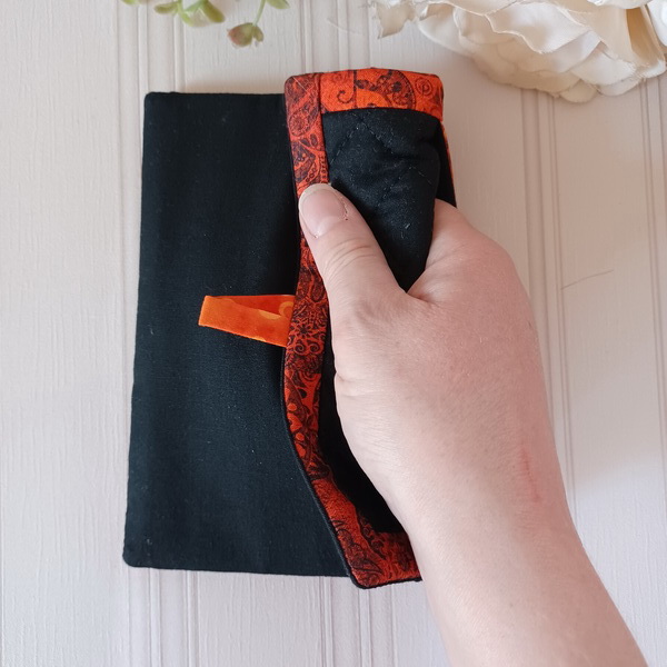 ITH Halloween Pot Holders OregonPatchWorks