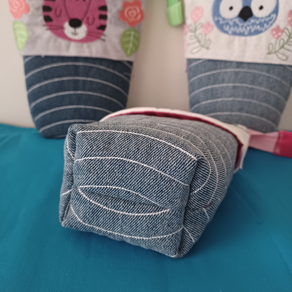 Sliding Pencil Cases-12