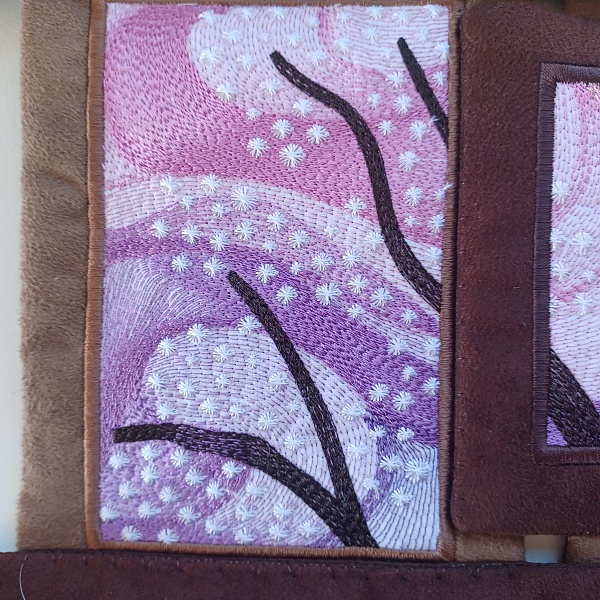 Contour Tree Scenery Hanger