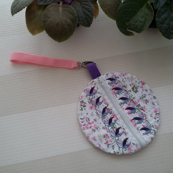 ITH Circular Zipped Purses-4