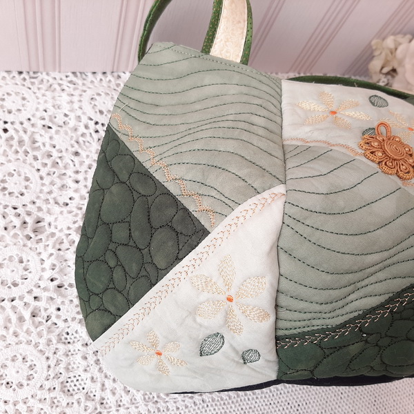 IHQ Crazy Patch Bag-6