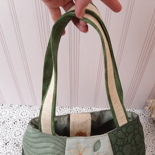 IHQ Crazy Patch Bag-12