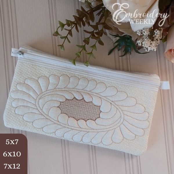 Feathers Quilted Zipper Purse-3