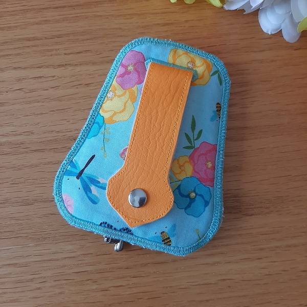 Retractable Key-Holder