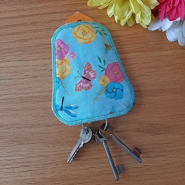 Retractable Key-Holder