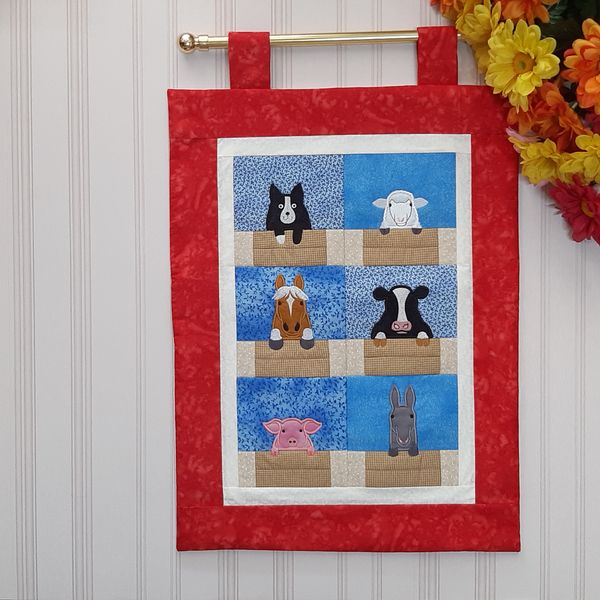 Peeky Farm Animals Mini Quilt