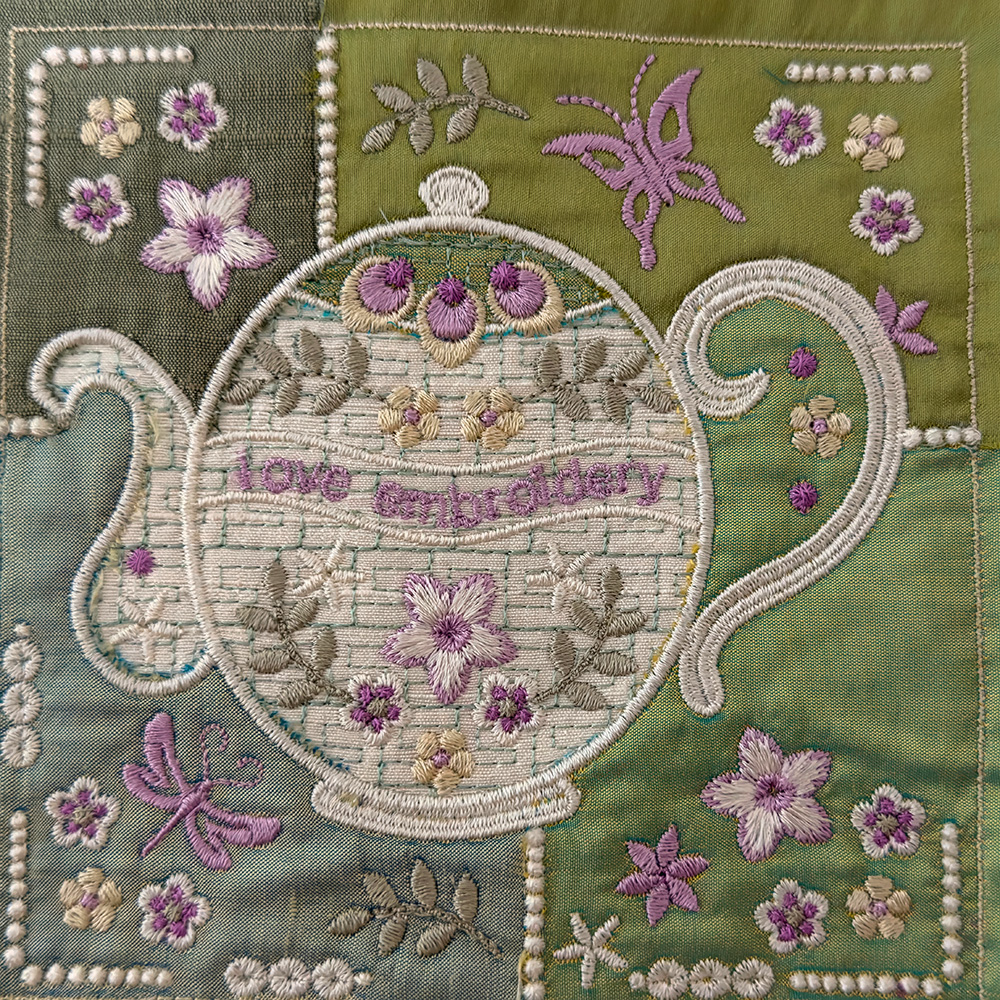 INTRO OFFER: Romantic Crazy Quilt 16-4