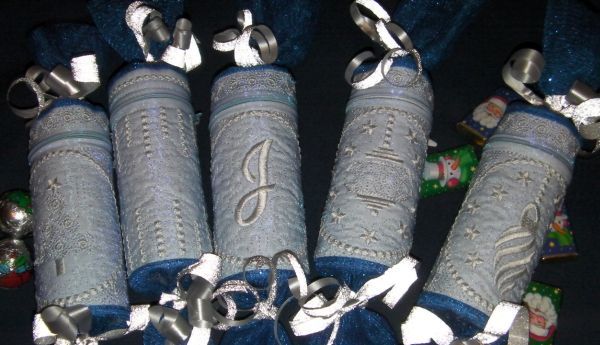 ITH Christmas Crackers -3
