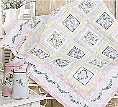 Forget-Me-Not Monograms Quilt-3