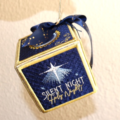 Christmas cube ornament-6