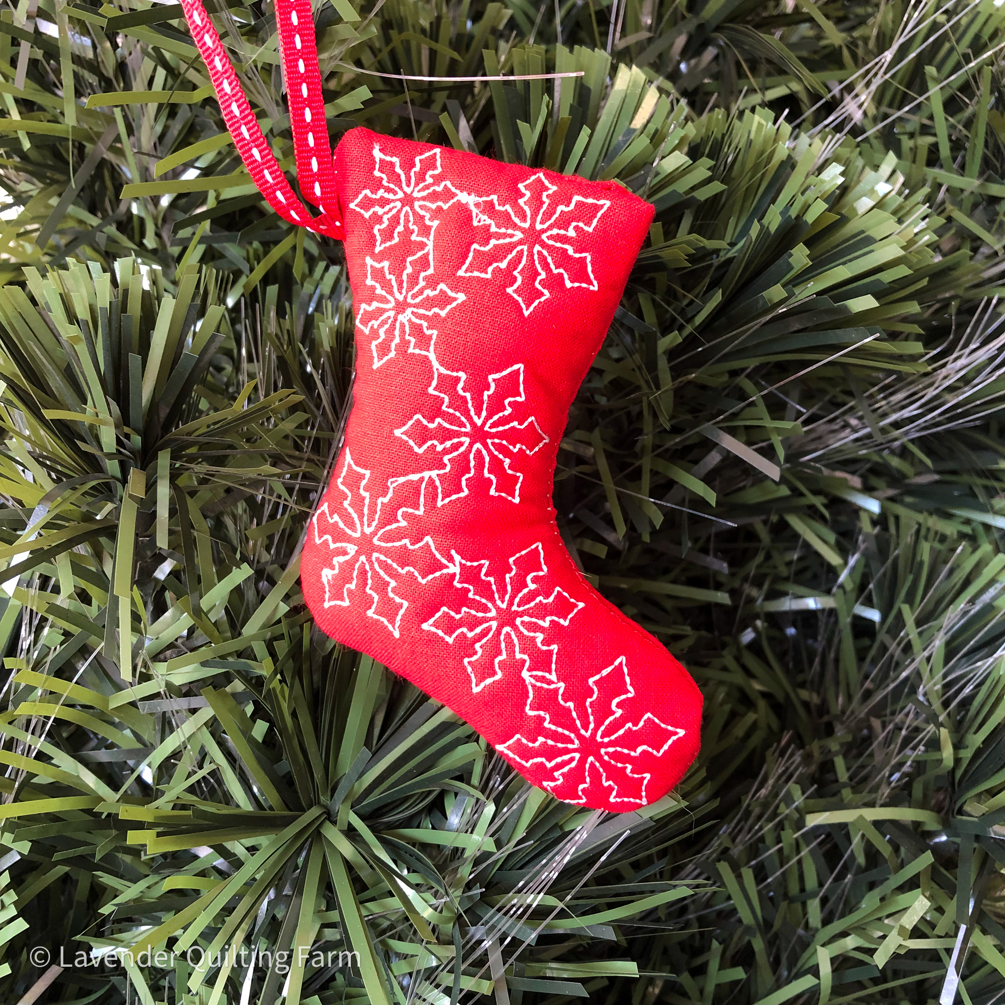 Quilted Stocking Ornaments-4