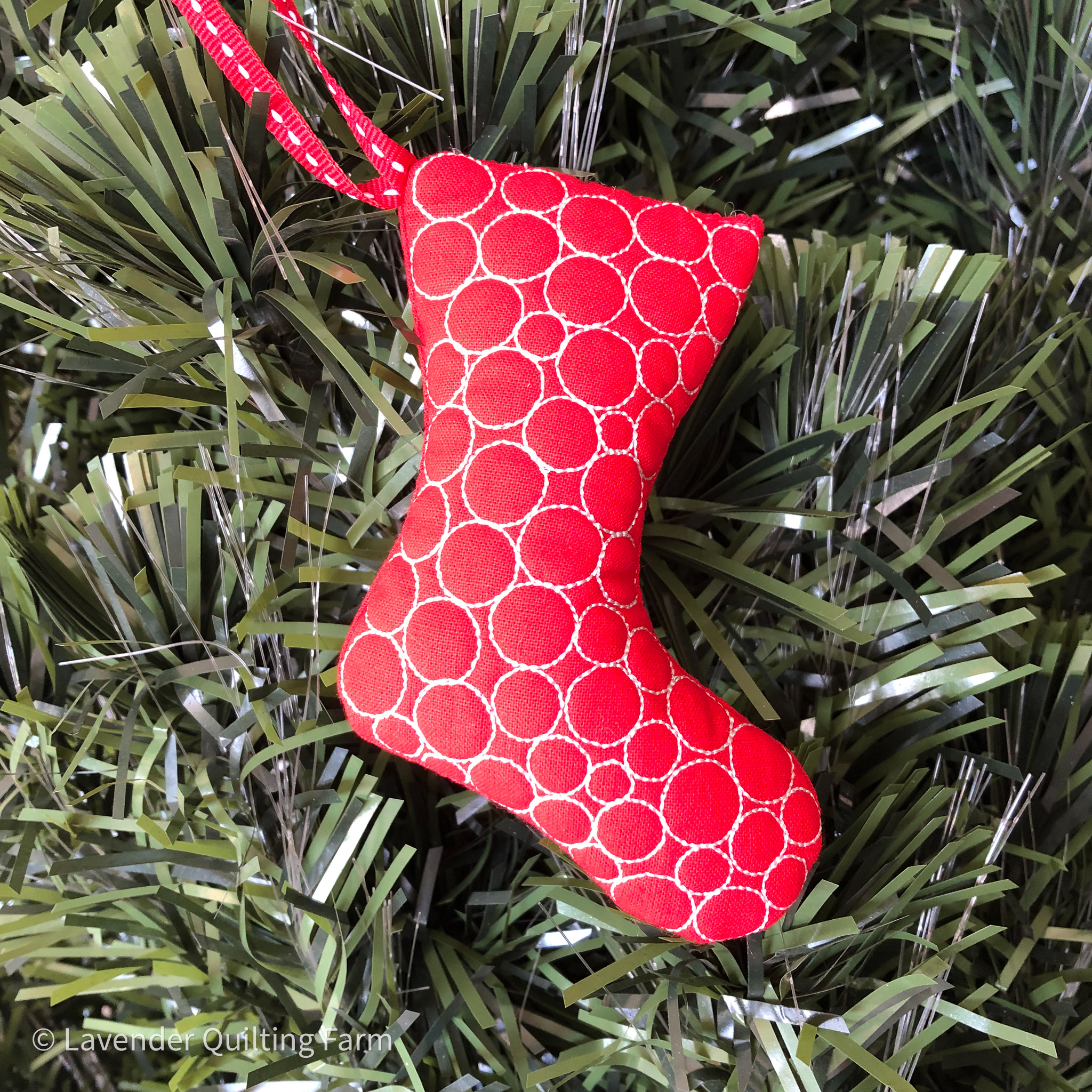 Quilted Stocking Ornaments-8