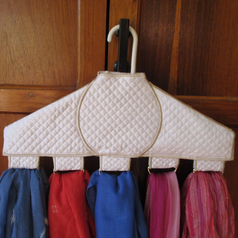 Scarf Hanger-8