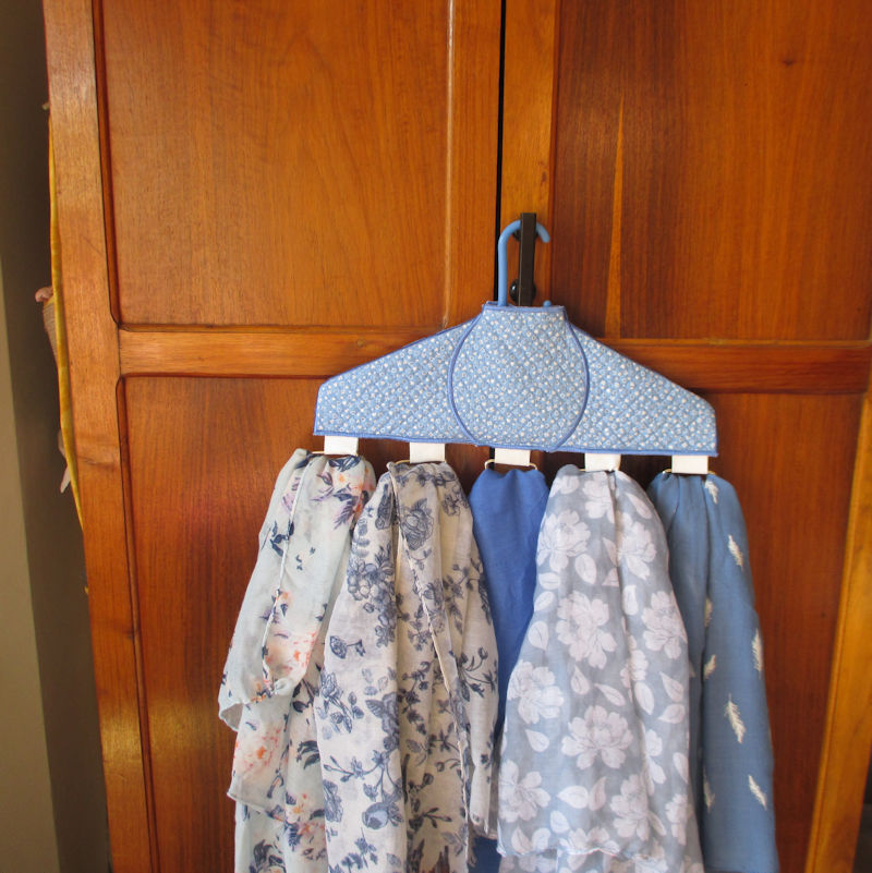 Scarf Hanger-10