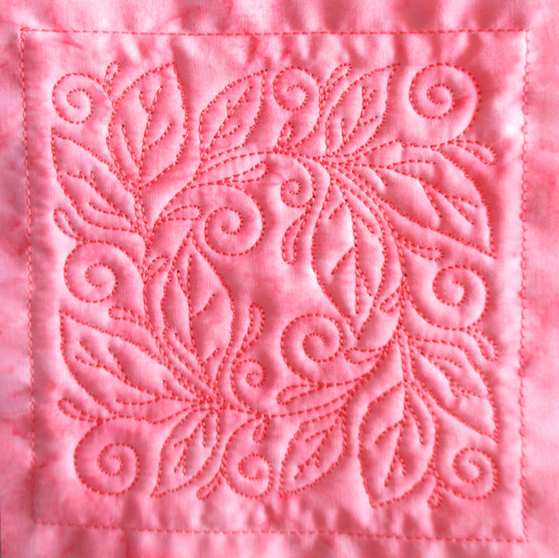 Circle of Leaves Quilt Runner-5