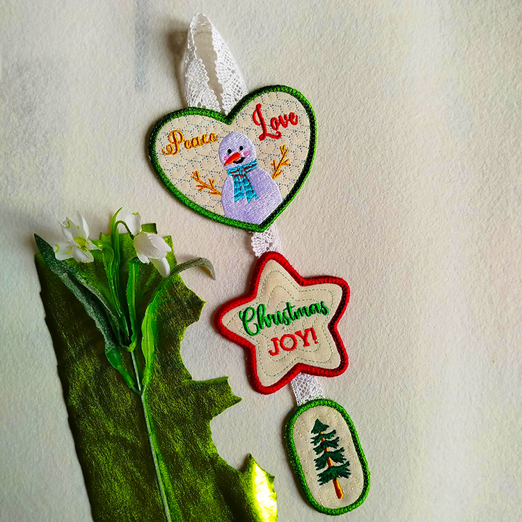ITH Christmas Garland