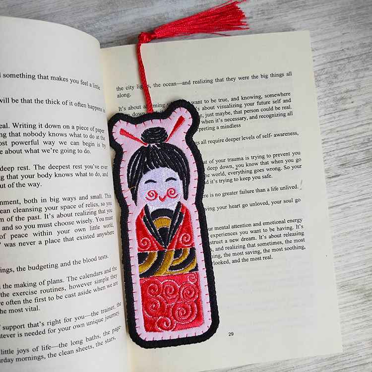 ITH Kokeshi bookmark