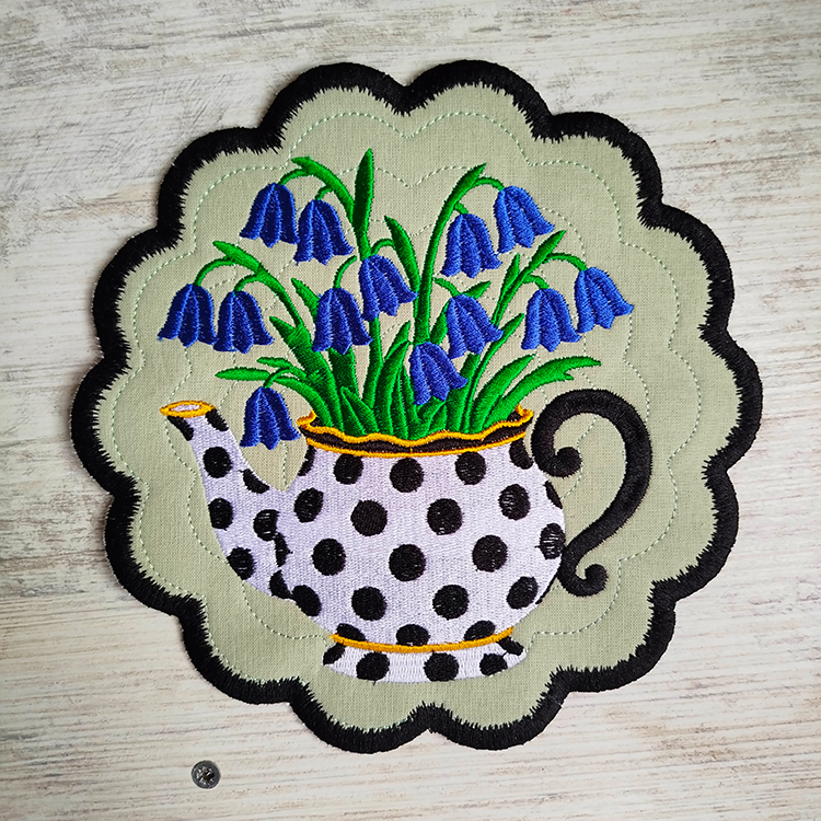 Ith Bluebells In Dotted Teapot Coaster