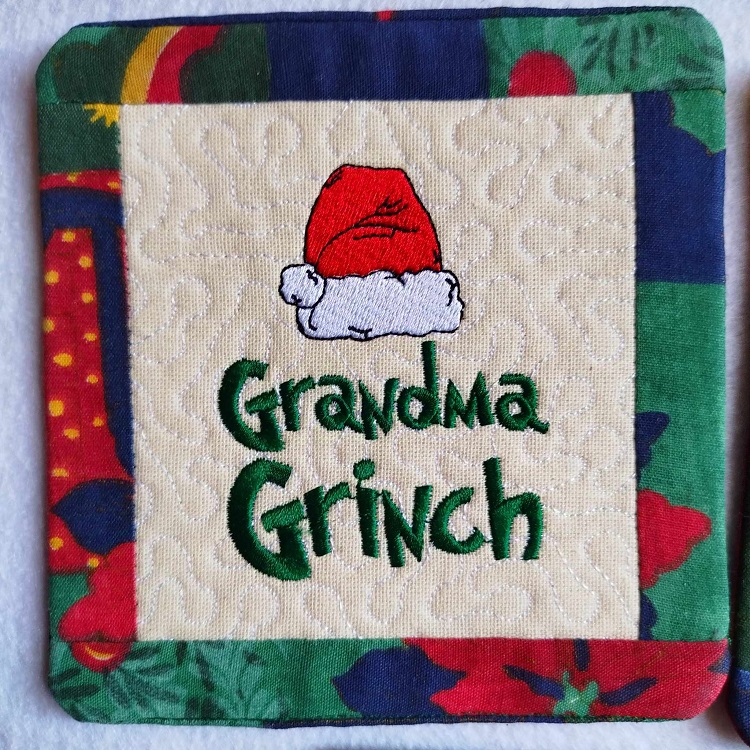ITH Grinch Family Mugrugs-7