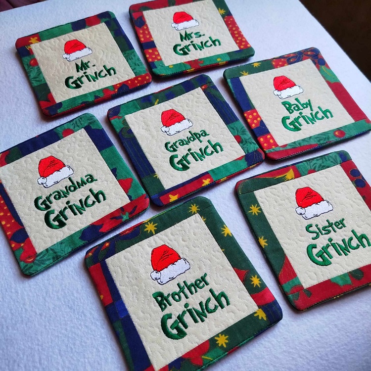 ITH Grinch Family Mugrugs-9