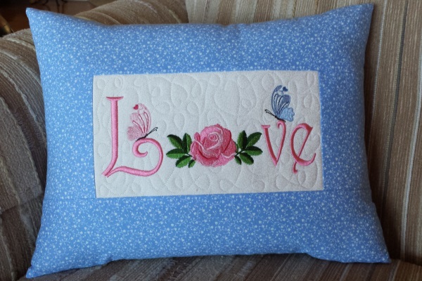 Love Rose Pillow -4