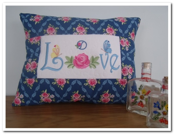 Love Rose Pillow -6