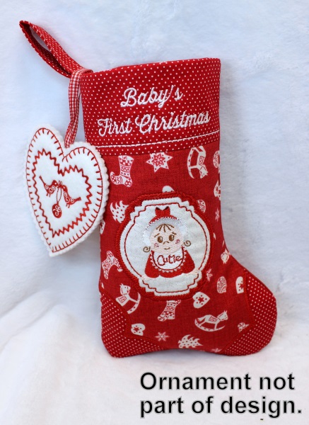 In the Hoop Christmas Stockings 6x10-5
