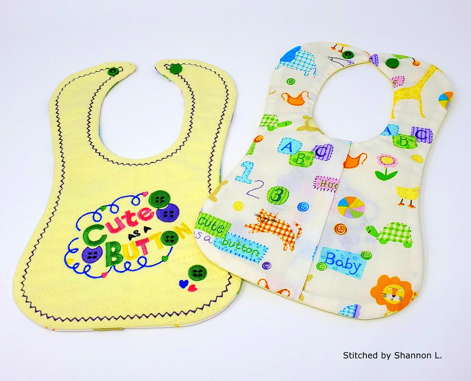 Cute Button Bibs (XL hoops) OregonPatchWorks