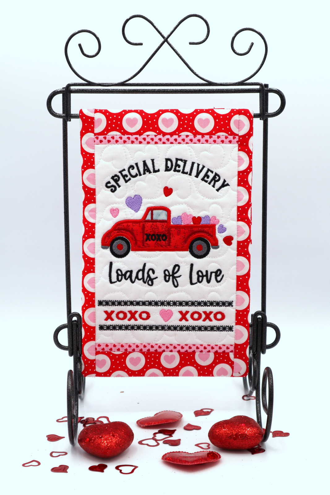 Hearts Truck Mini Quilt (6x10)-3