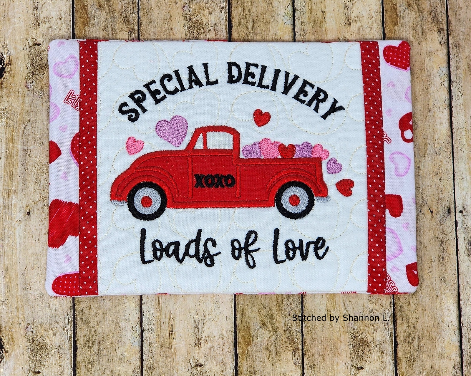 Hearts Truck Mug Rug-4