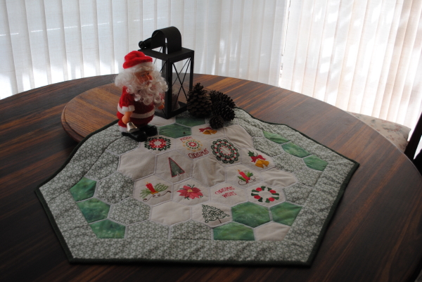 Christmas Coffee Table Topper -3